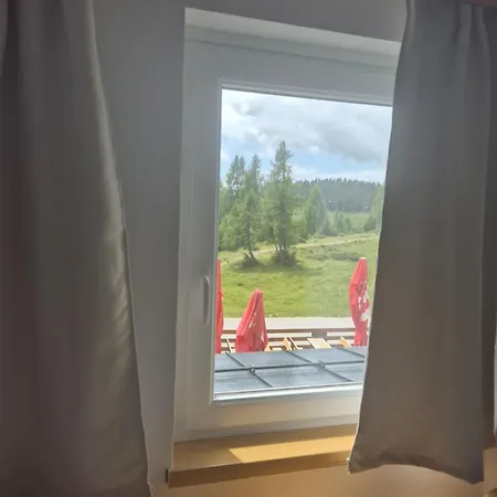 Tauplitzhaus Der Naturfreunde - Naturfreundehaus Auf Der * Tauplitzalm