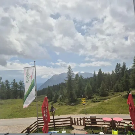 Kro Tauplitzhaus Der Naturfreunde - Naturfreundehaus Auf Der *